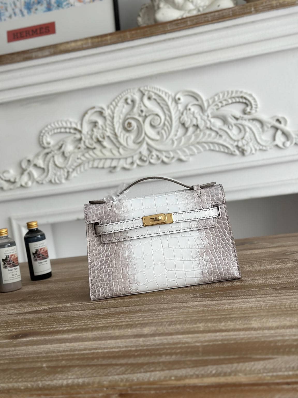 Kelly Crocodile-Embossed Cow Leather-29